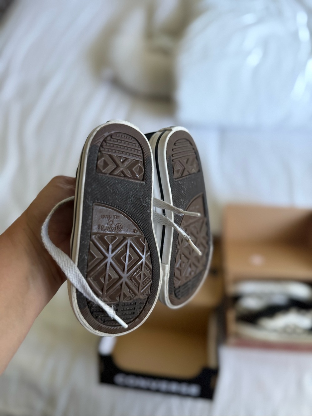 BUNDLE DEAL Toddler Vans & Converse Chucks - Picture 6 of 9